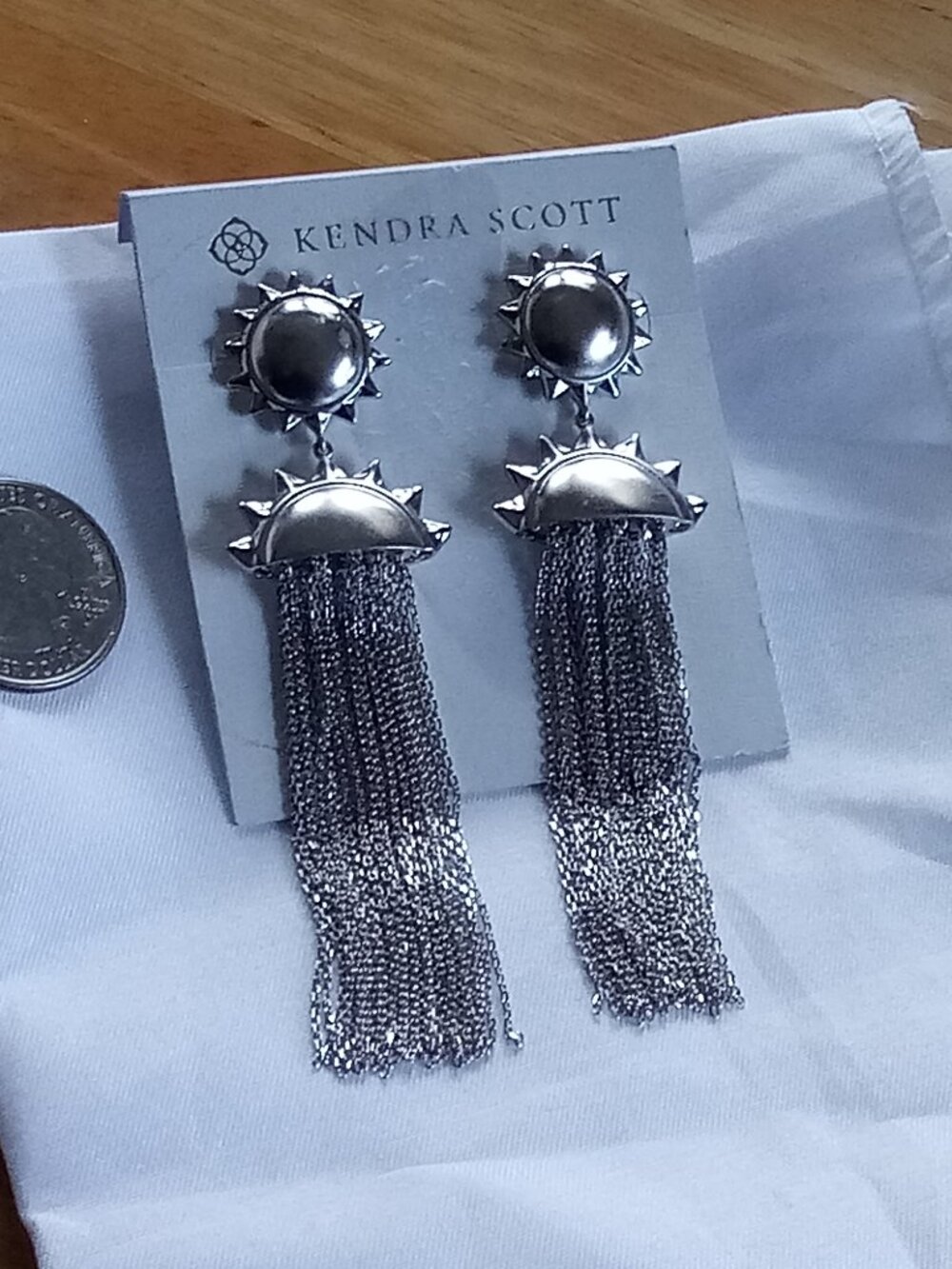 Gorgeous NWT Kendra Scott Sienna Sun Statement Drop Pierced Earrings